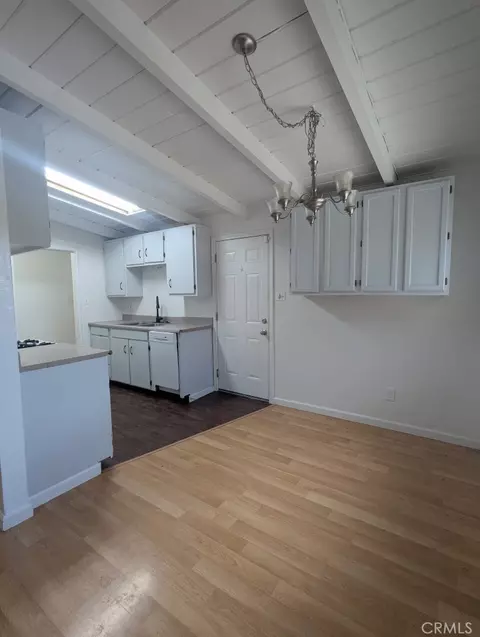 Dining - 613 S Murdock, Willows, CA 95988 photo 1 of 1