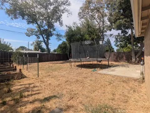 Exterior - 613 S Murdock, Willows, CA 95988 photo 3 of 5
