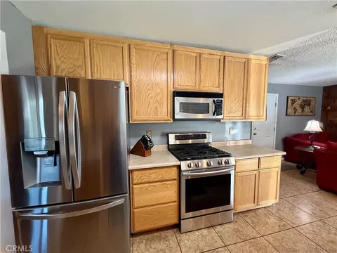 Kitchen - 839 Crestwood Way, Willows, CA 95988 photo 3 of 3