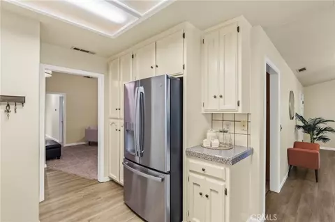 Entry Way - 1048 Gateway, Chico, CA 95926 photo 1 of 1