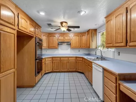 Kitchen - 15220 China Rapids Dr, Red Bluff, CA 96080 photo 1 of 4