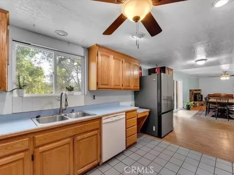 Kitchen - 15220 China Rapids Dr, Red Bluff, CA 96080 photo 4 of 4