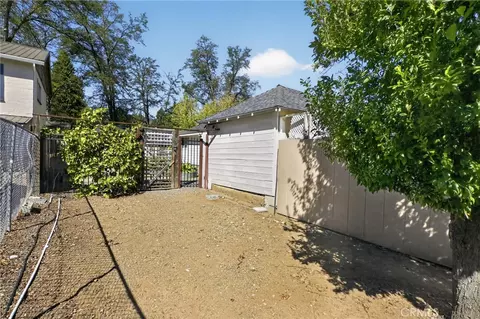 Exterior - 349 N Oregon St, Yreka, CA 96097 photo 19 of 26