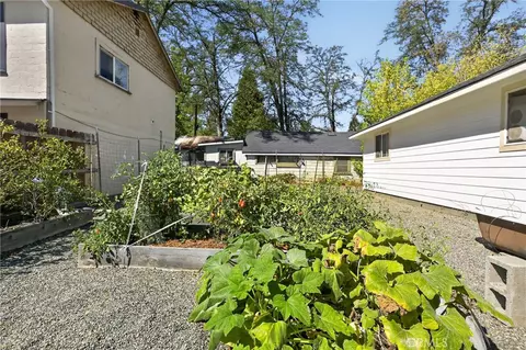 Exterior - 349 N Oregon St, Yreka, CA 96097 photo 18 of 26
