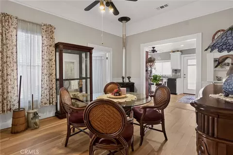 Dining - 349 N Oregon St, Yreka, CA 96097 photo 2 of 2