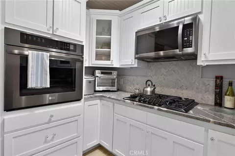 Kitchen - 349 N Oregon St, Yreka, CA 96097 photo 3 of 6