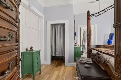Entry Way - 349 N Oregon St, Yreka, CA 96097 photo 3 of 3