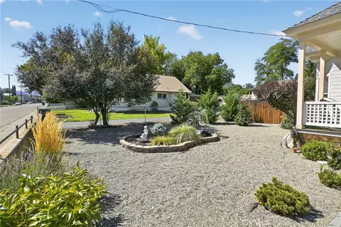 Exterior - 349 N Oregon St, Yreka, CA 96097 photo 21 of 26