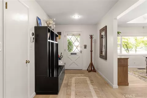 Entry Way - 1031 Mildred Ave, Chico, CA 95926 photo 2 of 5