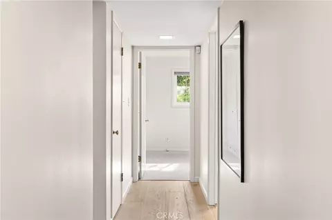 Entry Way - 1031 Mildred Ave, Chico, CA 95926 photo 4 of 5
