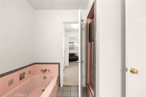 Bath - 1031 Mildred Ave, Chico, CA 95926 photo 5 of 5
