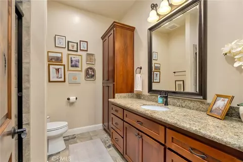 Bath - 3947 Barbados Ct, Chico, CA 95973 photo 6 of 9