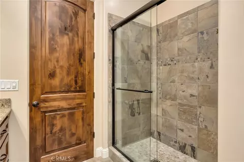 Bath - 3947 Barbados Ct, Chico, CA 95973 photo 7 of 9