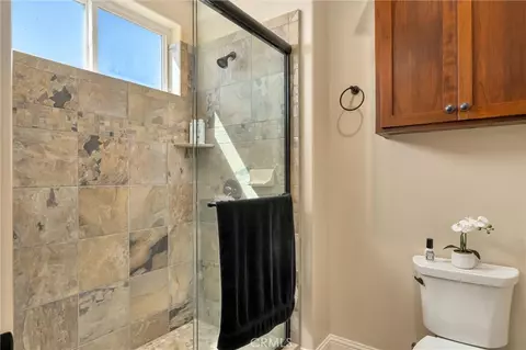 Bath - 3947 Barbados Ct, Chico, CA 95973 photo 9 of 9