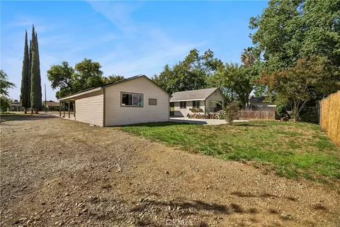 Exterior - 658 4th St, Willows, CA 95988 photo 4 of 18