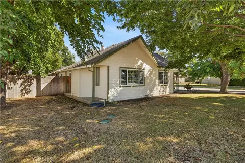 Exterior - 658 4th St, Willows, CA 95988 photo 5 of 18