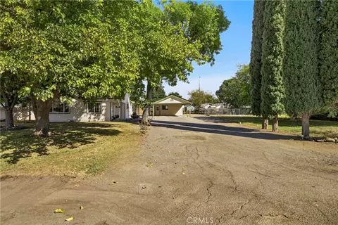 Exterior - 658 4th St, Willows, CA 95988 photo 6 of 18