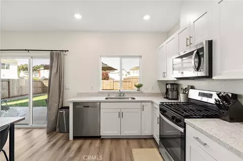 Kitchen - 3026 Steiner Ln, Chico, CA 95973 photo 2 of 3