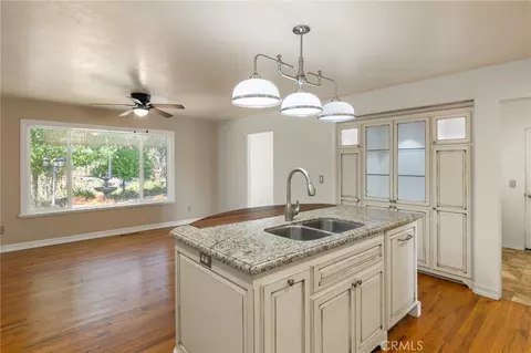 Living - 14480 Warren, Red Bluff, CA 96080 photo 17 of 18