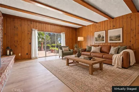 Living - 14480 Warren, Red Bluff, CA 96080 photo 4 of 18