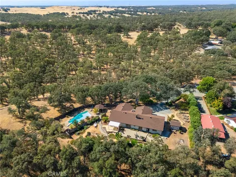 View/Area - 14480 Warren, Red Bluff, CA 96080 photo 2 of 7