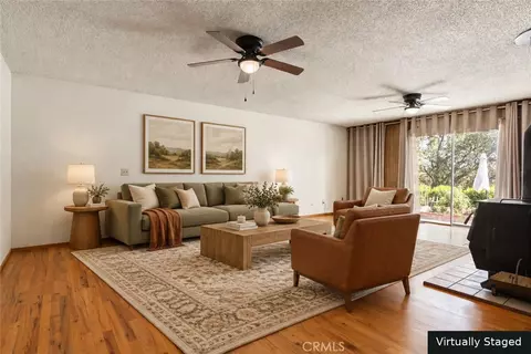 Living - 14480 Warren, Red Bluff, CA 96080 photo 10 of 18