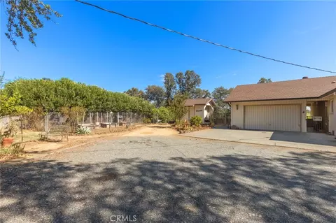 Exterior - 14480 Warren, Red Bluff, CA 96080 photo 10 of 16