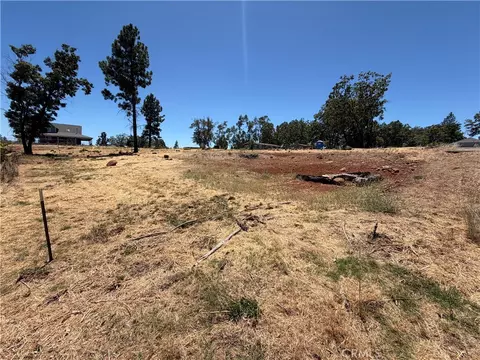 5446 Jensen Ct, Paradise, CA 95969 photo 5