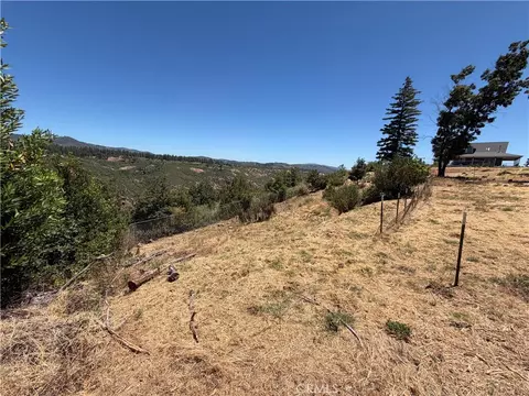 5446 Jensen Ct, Paradise, CA 95969 photo 6
