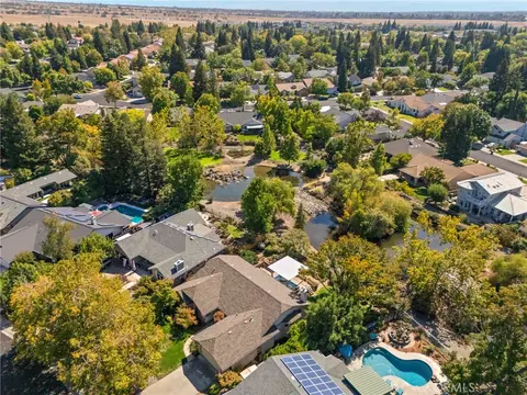 View/Area - 374 Brookside Dr, Chico, CA 95928 photo 4 of 7