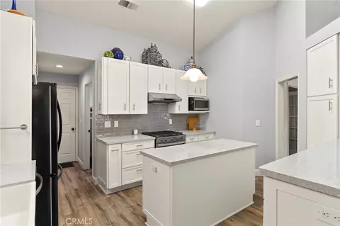 Kitchen - 374 Brookside Dr, Chico, CA 95928 photo 1 of 4