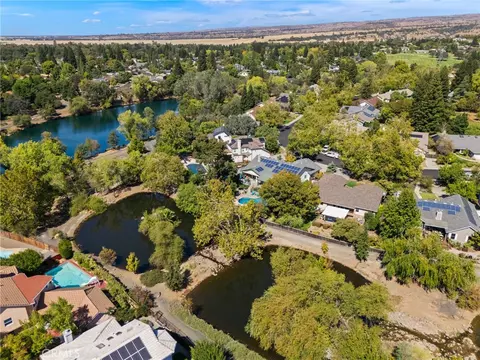 View/Area - 374 Brookside Dr, Chico, CA 95928 photo 2 of 7