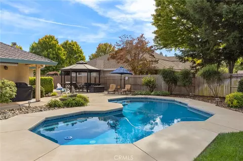 Exterior - 1211 Windecker Dr, Chico, CA 95926 photo 6 of 8