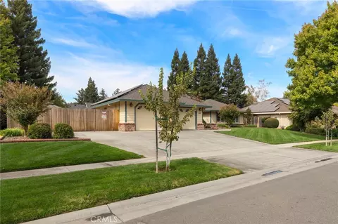 Exterior - 1211 Windecker Dr, Chico, CA 95926 photo 2 of 8