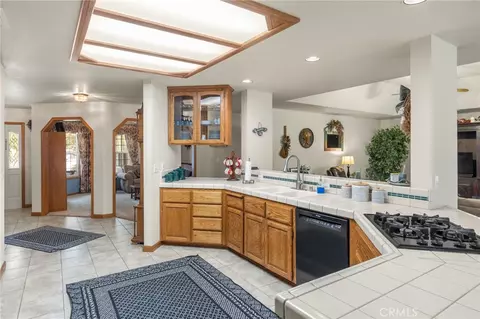 Kitchen - 1211 Windecker Dr, Chico, CA 95926 photo 3 of 4