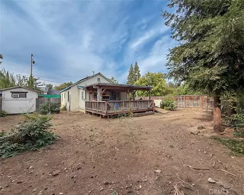 Exterior - 637 W 6th, Chico, CA 95926 photo 6 of 11