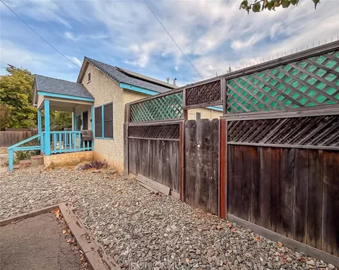 Exterior - 637 W 6th, Chico, CA 95926 photo 5 of 11