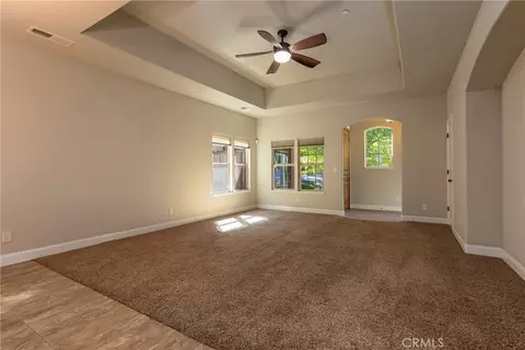 Living - 2088 Lamb Ln, Chico, CA 95926 photo 3 of 4