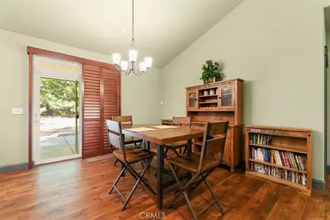 Dining - 133 Old Stage Loop, Weed, CA 96094 photo 1 of 1