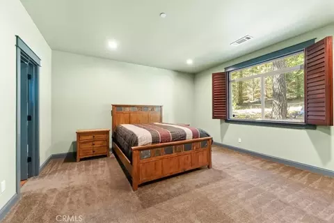 Bedroom - 133 Old Stage Loop, Weed, CA 96094 photo 1 of 3