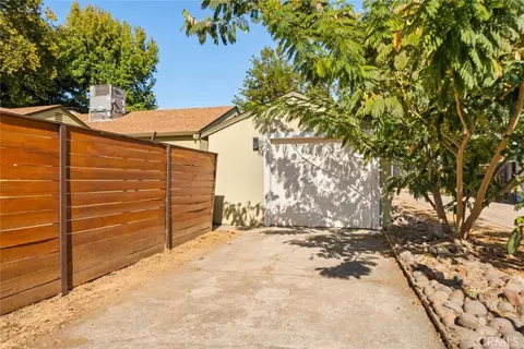 Exterior - 1502 Sunset Ave, Chico, CA 95926 photo 7 of 7
