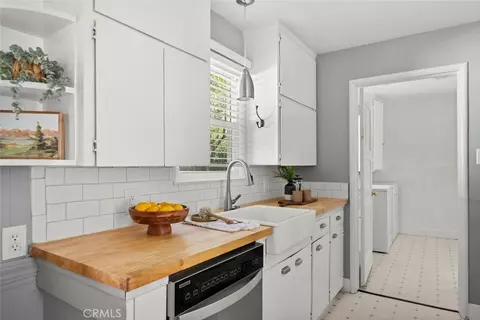 Kitchen - 1502 Sunset Ave, Chico, CA 95926 photo 2 of 3