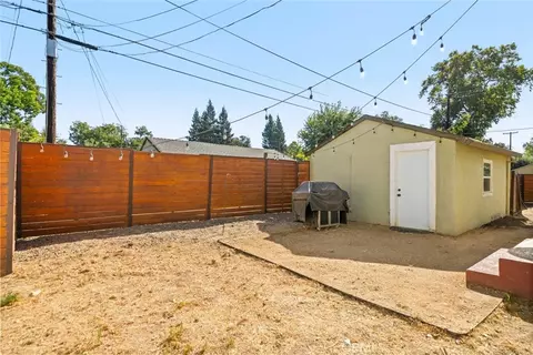 Exterior - 1502 Sunset Ave, Chico, CA 95926 photo 3 of 7