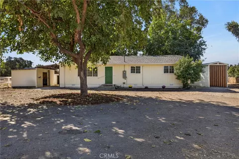 24821 Butler St, Los Molinos, CA 96055