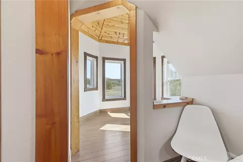 Entry Way - 3527 Kailua Ln, Chico, CA 95928 photo 4 of 5