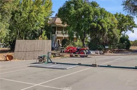 Exterior - 3527 Kailua Ln, Chico, CA 95928 photo 11 of 13