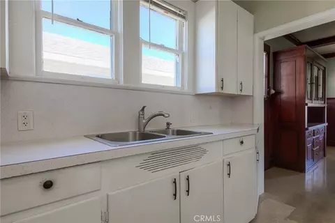 Kitchen - 139 N Lassen, Willows, CA 95988 photo 3 of 3