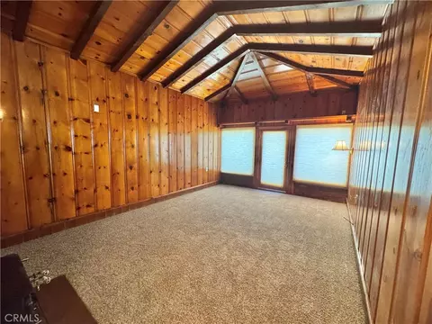 Living - 548 W 4th Ave, Chico, CA 95926 photo 1 of 4