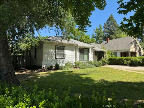 Exterior - 548 W 4th Ave, Chico, CA 95926 photo 2 of 9