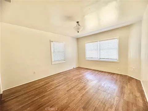 Living - 548 W 4th Ave, Chico, CA 95926 photo 3 of 4
